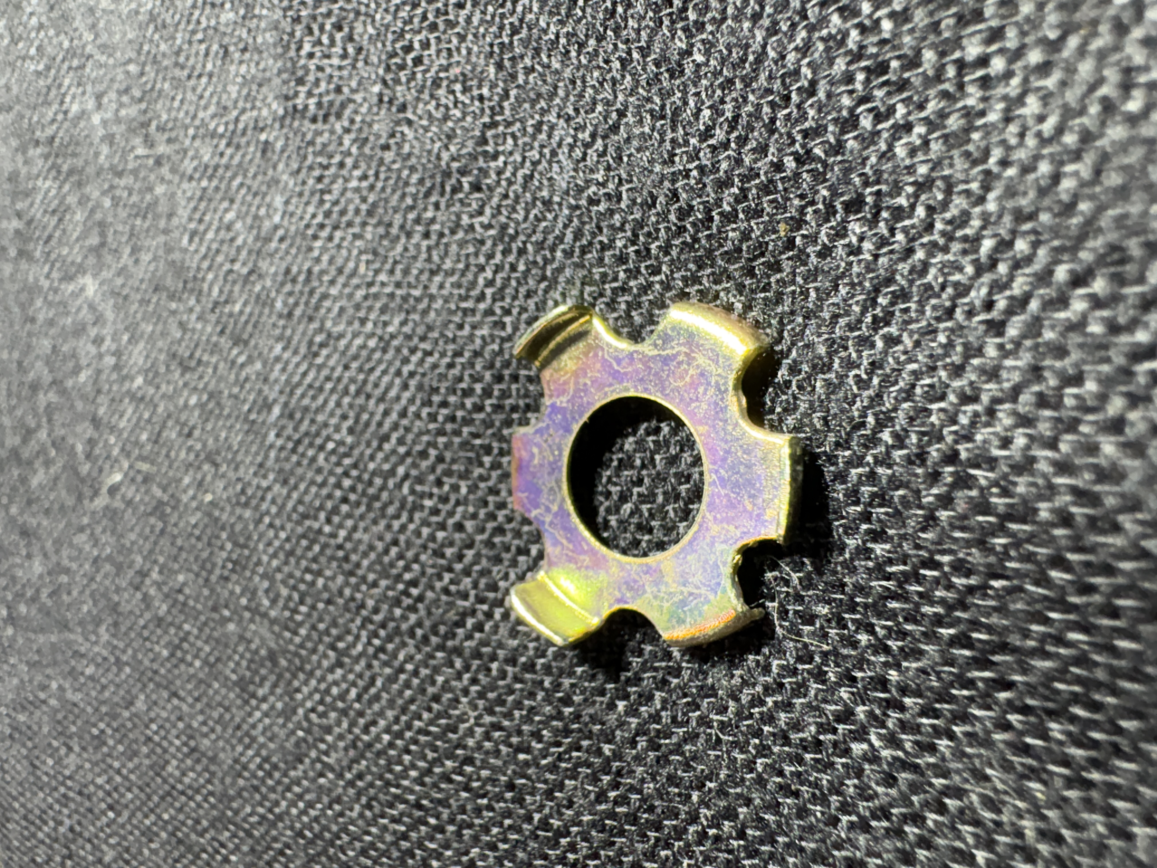 Retén Taunus 13/16, ref. 4618 — Metalúrgica Korcsog Buenos Aires
